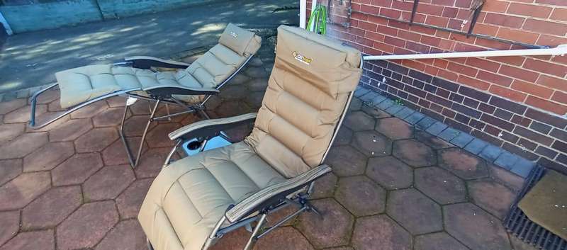 OZtrail Sun Lounge  Jumbo Deluxe -150Kg