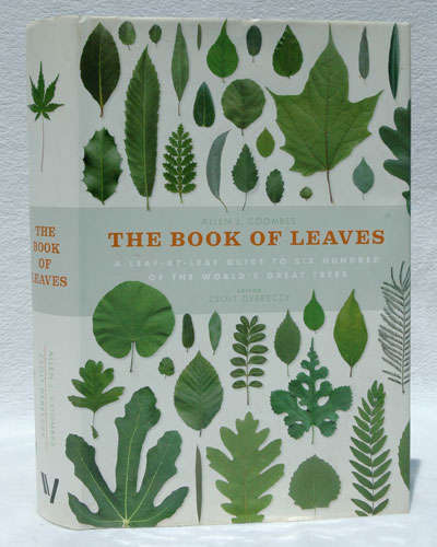 The Book of Leaves - Allen Coombes, Zsolt Debreczy (editor)