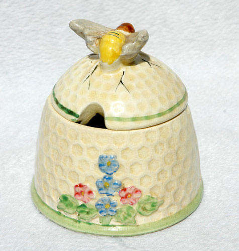 Honey Jar -- Kengsington Ware England