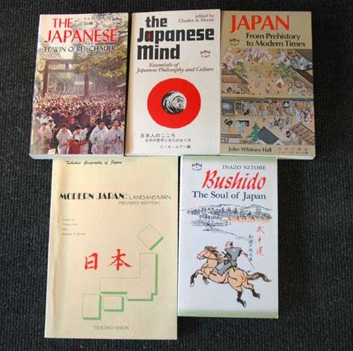 5x books on Japan