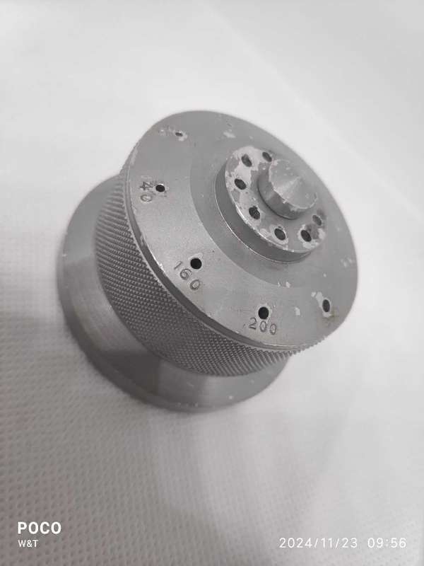 Rotating screwdriver stand