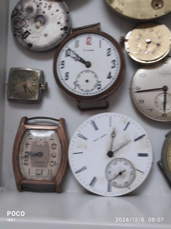 Trench and Pocket Watch movement lot