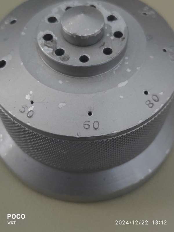 Rotating screwdriver stand