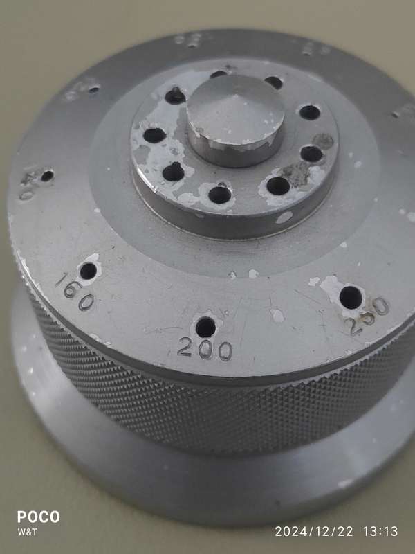Rotating screwdriver stand