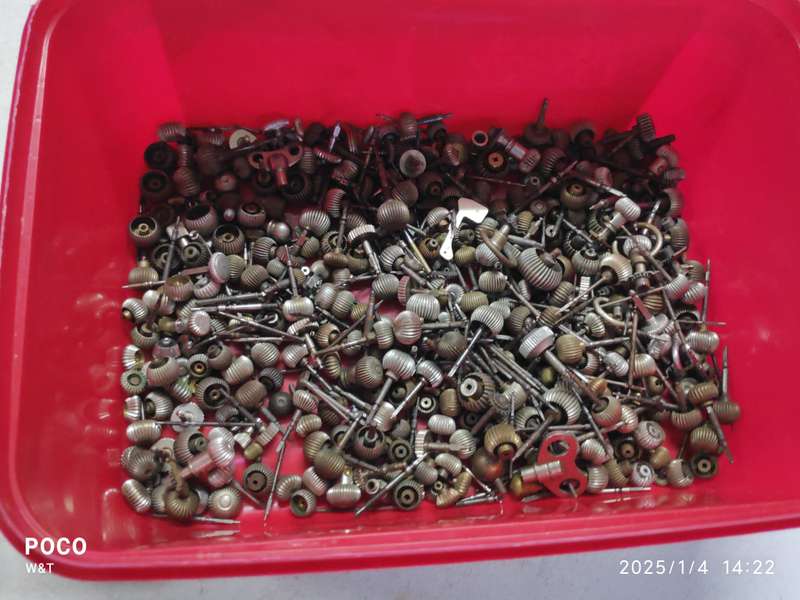 Pocket Watch Stems and Crowns
