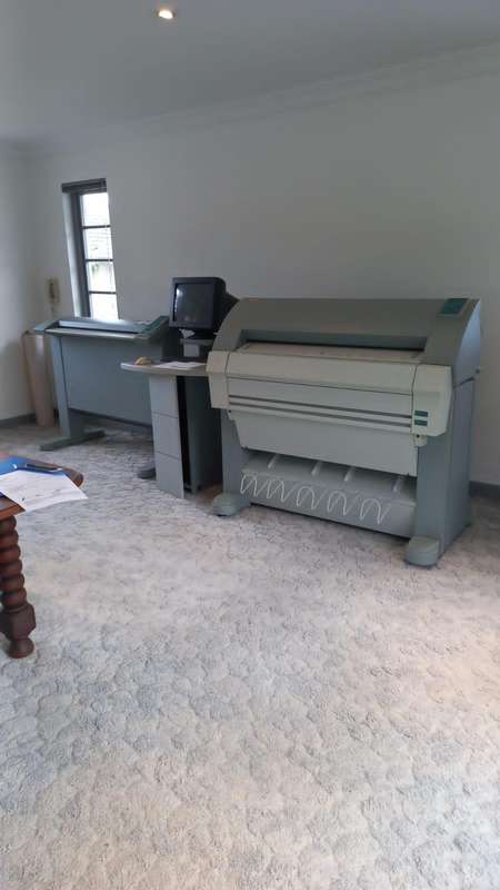 OCE TDS320 scanner plotter and pc