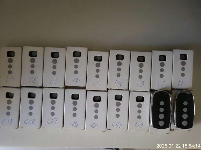 4 buttons remote 433.92MHz Rolling code technology