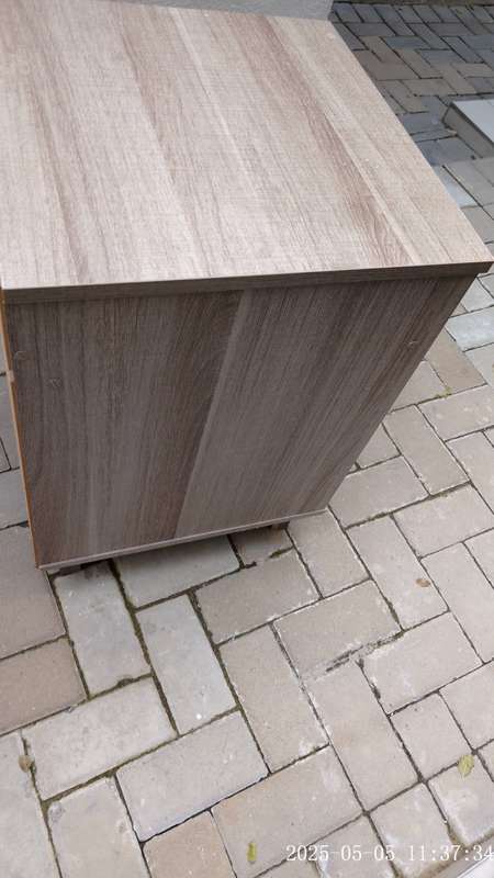Bedside table Pedestal (615 x 450 x 450mm) New
