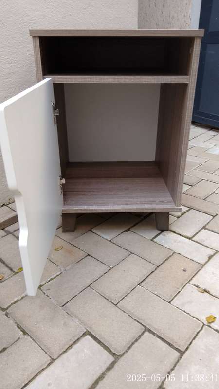 Bedside table Pedestal (615 x 450 x 450mm) New