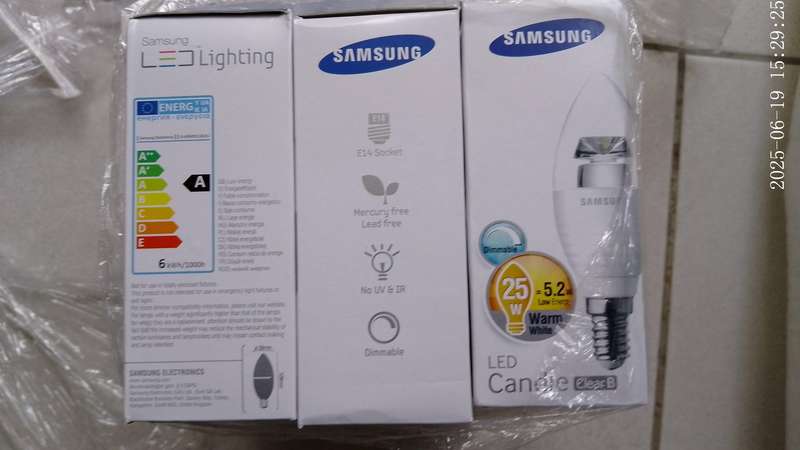 Samsung E14 led candle 5.2w dimmable warm white Pack of 12