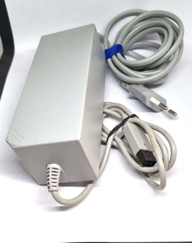Fantasitc condition Nintendo WII Mini
