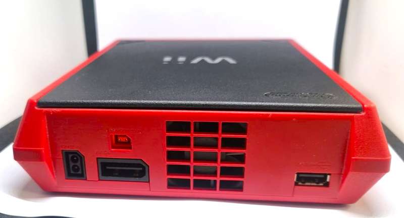 WII MINI BUNDLE IN "LIKE NEW" CONDITION