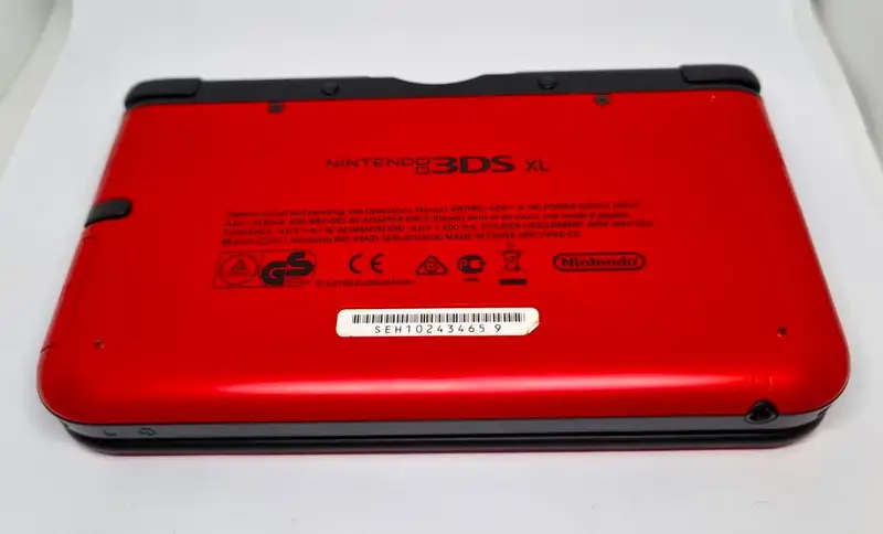 Great Condition Nintendo 3DS XL Bundle
