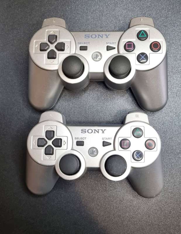 Amazing Rare Limited Edition Silver PS3 Bundle