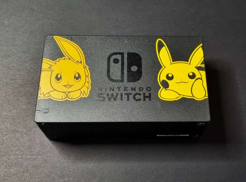 RARE LIMITED EDITION EVEE AND PIKACHU NINTENDO SWITCH