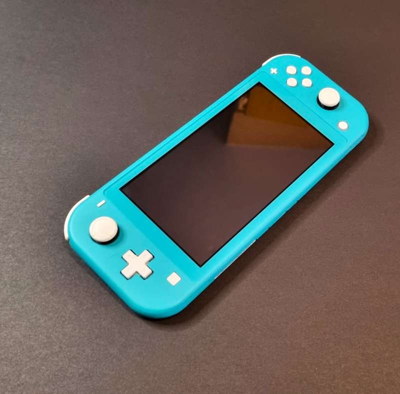 GREAT CONDITION NINTENDO SWITCH LITE BUNDLE