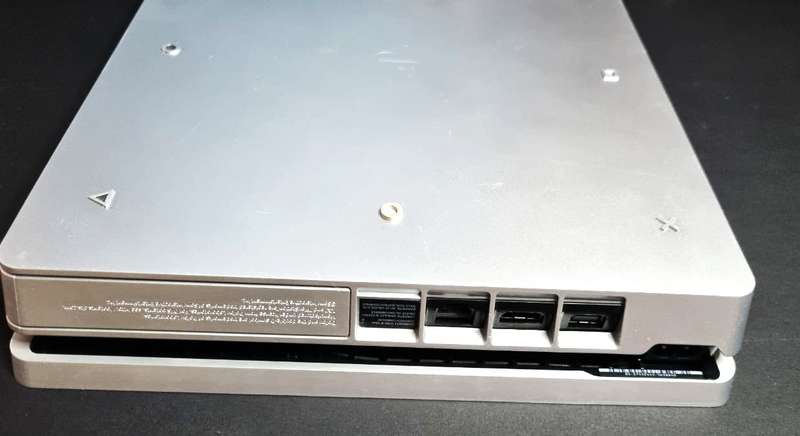 Rare Limited Edition Silver Playstation 4 Slim Bundle