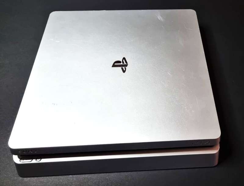 Rare Limited Edition Silver Playstation 4 Slim Bundle