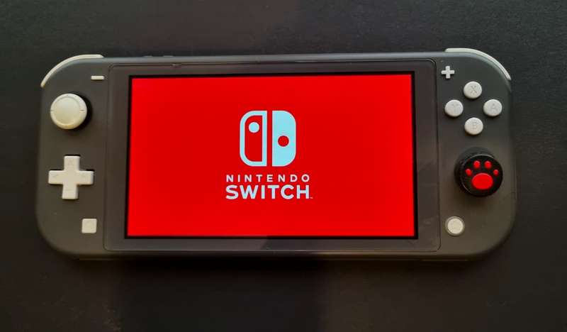 Good Condition Nintendo Switch Lite Grey
