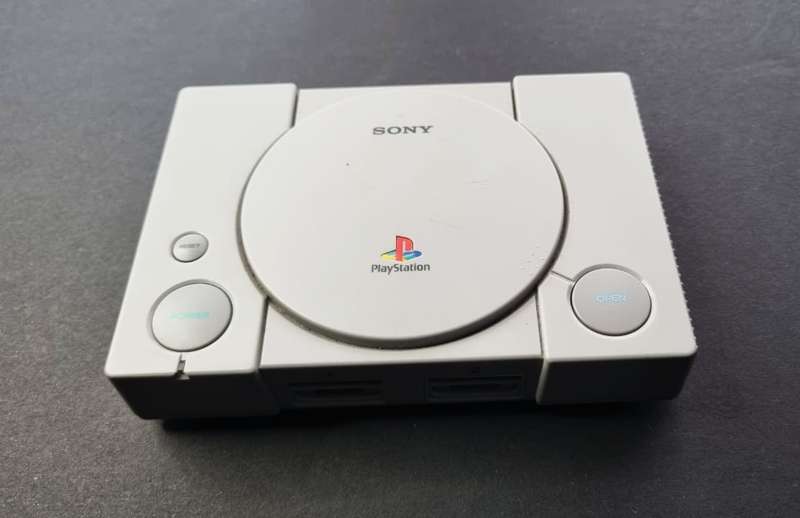 Playstation 1 Classic Console