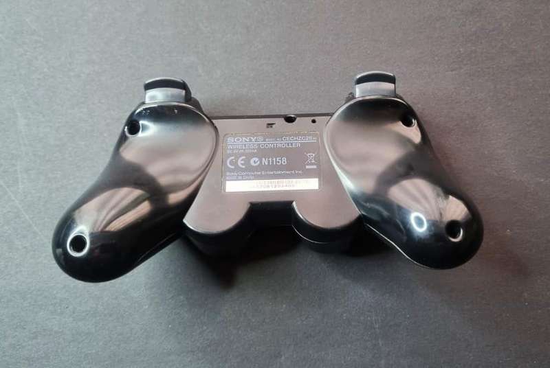 Amazing Condition 500GB Sony Playstaion 3 Super Slim Bundle