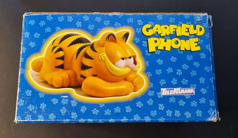90s Incredibly rare complete in box Gafield Phone