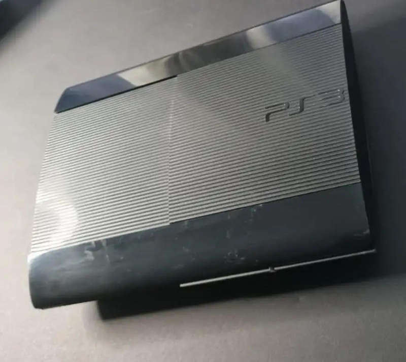 Great Condition Sony Playstation 3 Super Slim Bundle