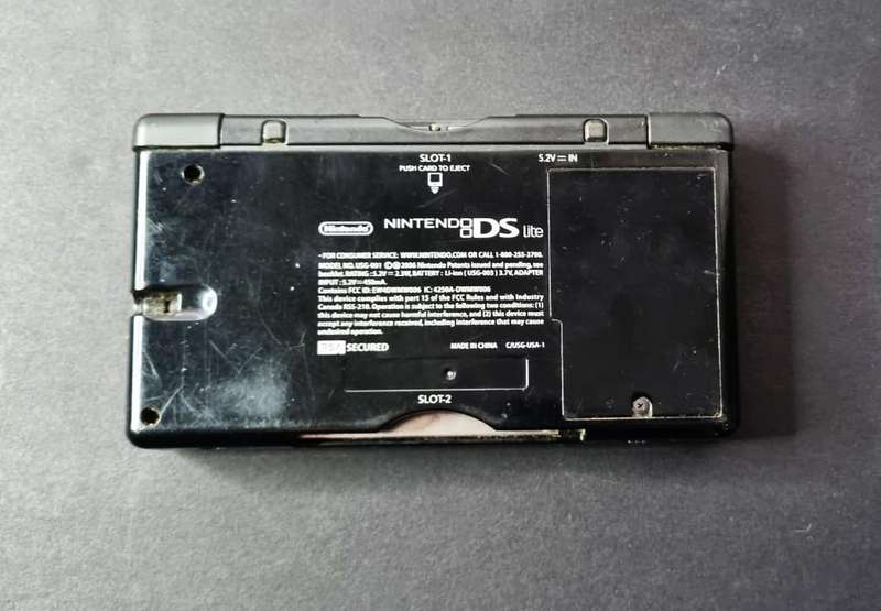 Good Condition Nintendo DS Lite Black