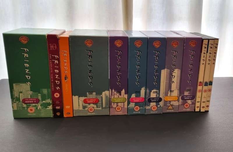 MEGA 10 BOX ENITRE COLLECTION FRIENDS ON DVD