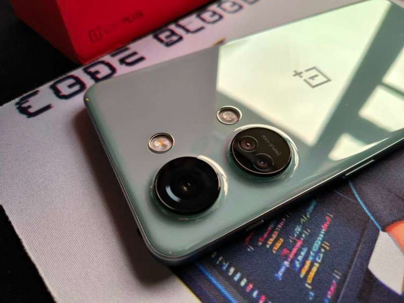 OnePlus Ace 2V