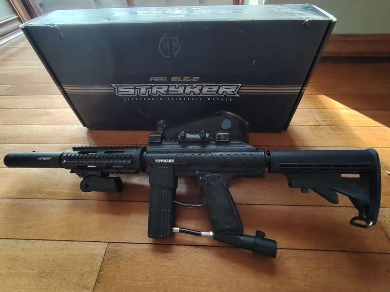 Tippmann Stryker AR1 Elite Paintball Gun Combo