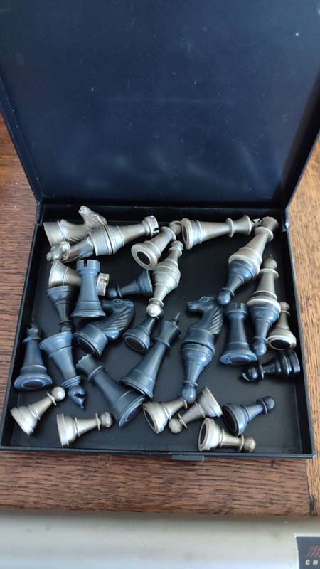 KASPAROV MK12 CHESS