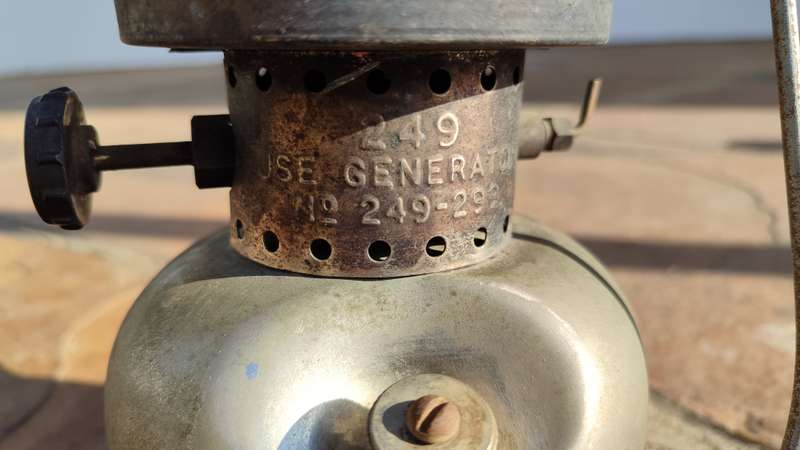 COLEMAN 249 LANTERN