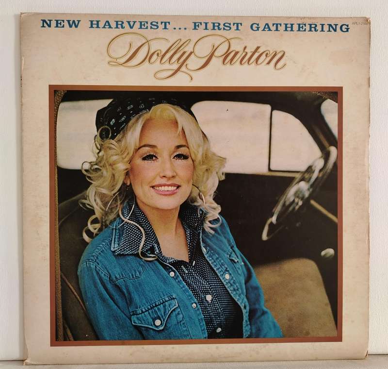 DOLLY PARTON - NEW HARVEST ... FIRST GATHERING -VG+/VG+