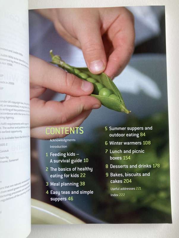 Feeding kids - 120 foolproof family recipes