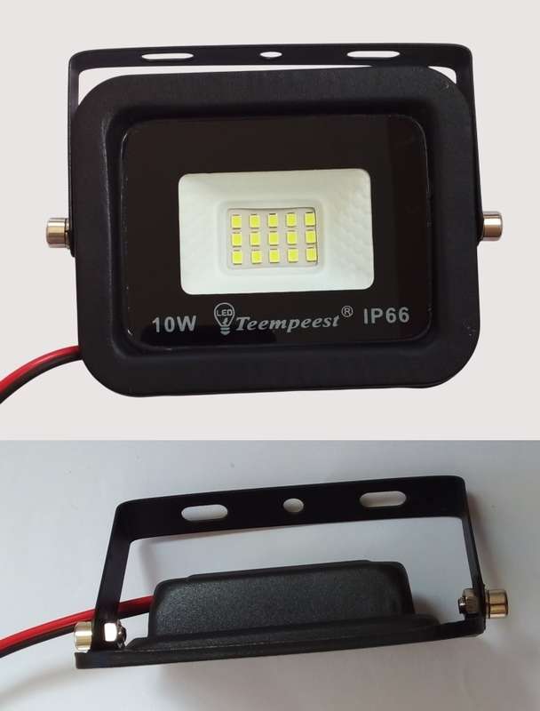 Low Voltage 10W 12V LED Floodlights. Ideal For 12V Batteries Or Solar Systems. Collections Allowed.