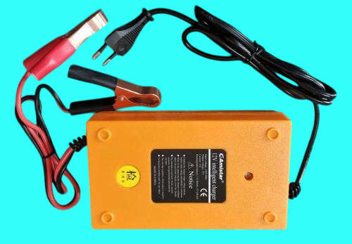 12V 15A Heavy Duty Intelligent Pulse Battery Charger. High Efficiency Version. Collections Allowed.