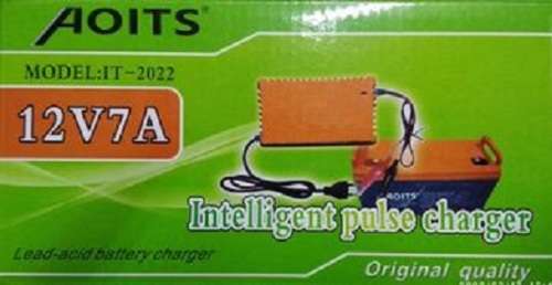 High Efficiency 12V 7A Intelligent Pulse Battery Charger. Heavy Duty Version. Collections Allowed.
