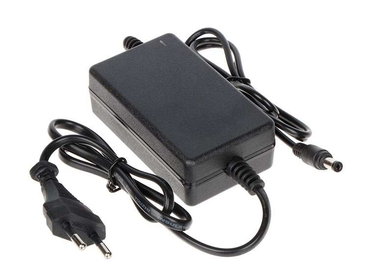 12Volts Output Adapters, Chargers, AC/DC Power Supply Units, Transformers. Collections Are Allowed.
