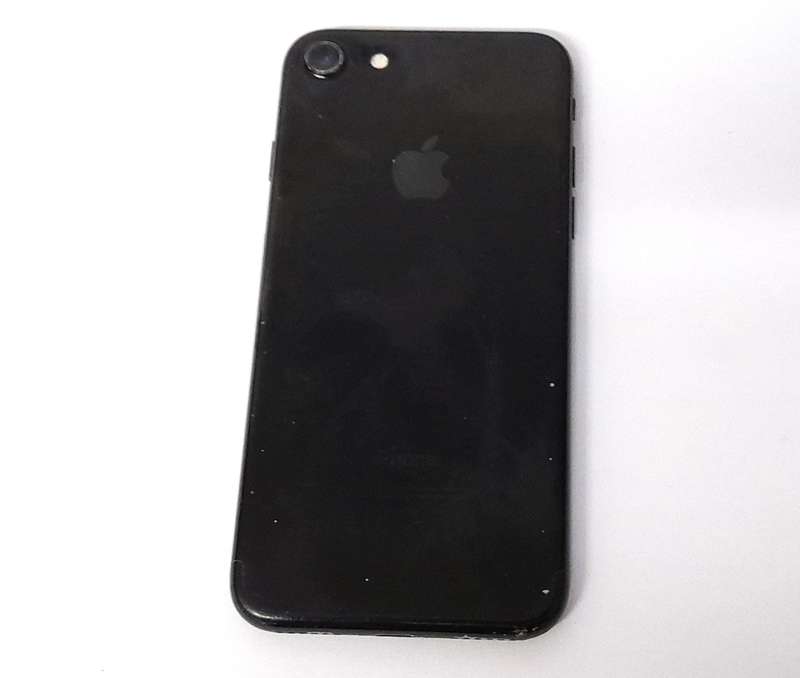 Apple iPhone 7