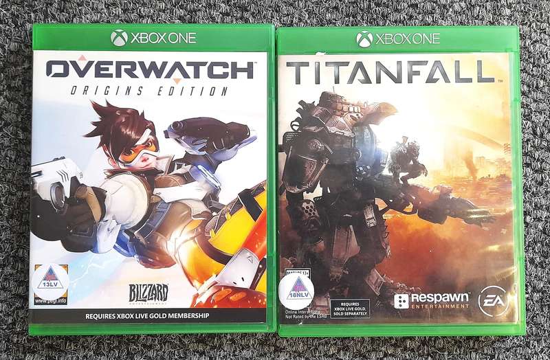 Xbox One Game  Combo