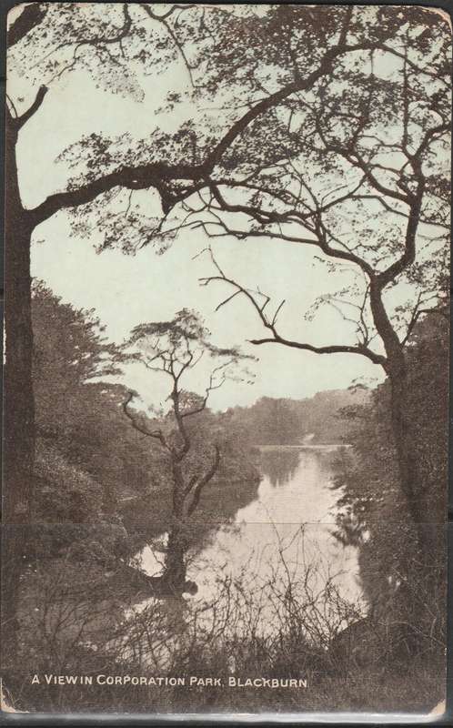A POST CARD SHOWING A VIEW IN CORPOPATION PARK BLACKBURN  MINT LOOK SCAN