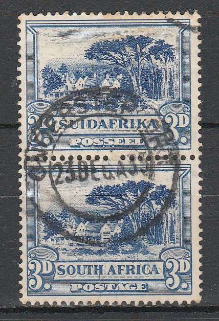 SOUTH AFRICA 1933 ISSUE WITH SMUDGE TOP STAMP CENTER OF STAMP F.U. LOOK SCANS