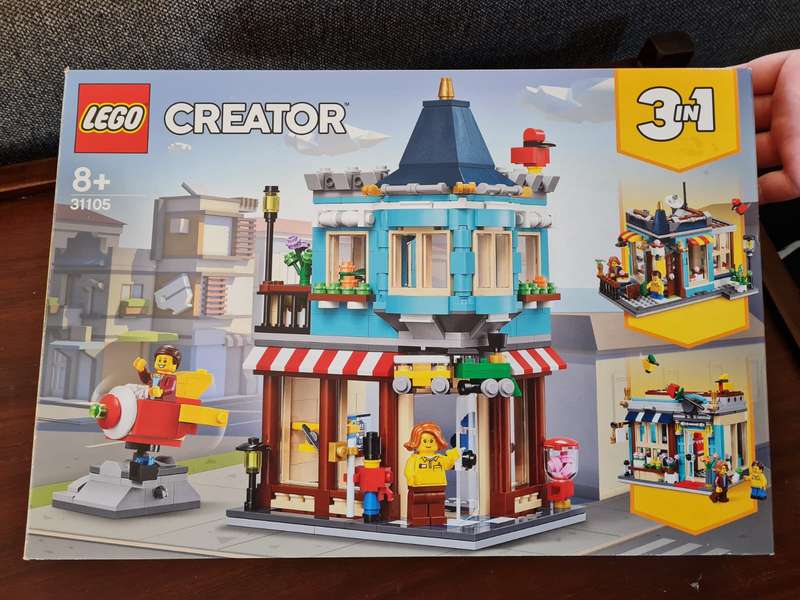 LEGO Creator 3-in-1 Townhouse Toy Store