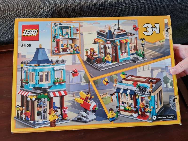 LEGO Creator 3-in-1 Townhouse Toy Store