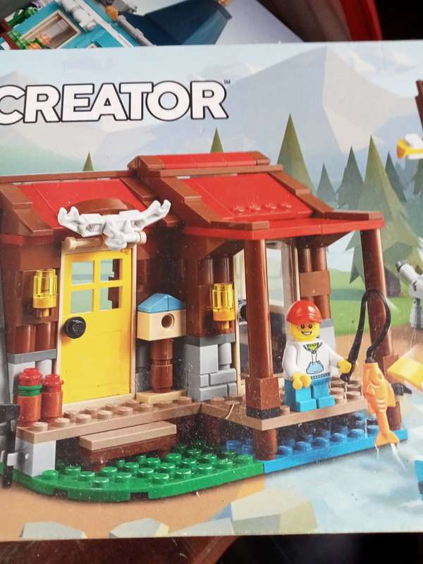 LEGO Creator 3-in-1 Outback Cabin 2019 (preowned, built once, in original good condition box)