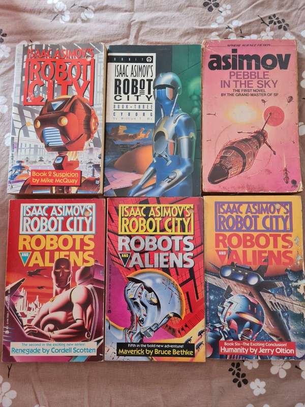 Isaac Asimov Collectors Paperback Lot (6 books)