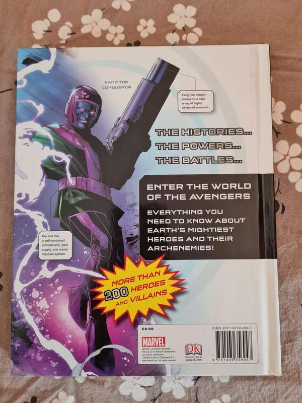 Marvel Avengers: The Ultimate Character Guide Hardcover (2010)