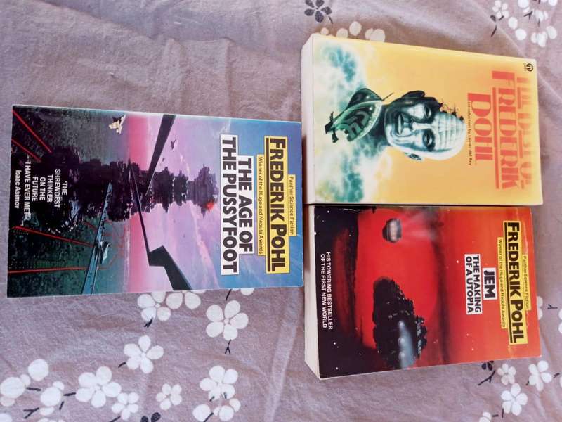 Frederik Pohl Book Lot (3 Paperbacks)