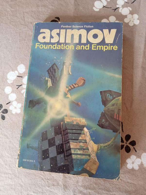 Foundation and Empire | Isaac Asimov (Paperback)